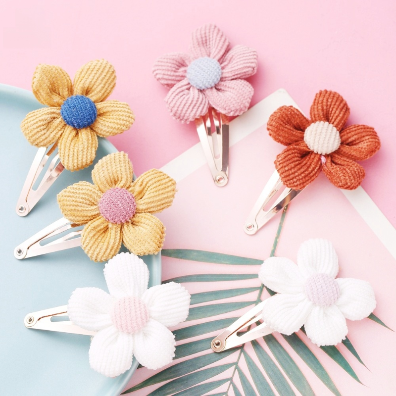 Handmade flower hair clip