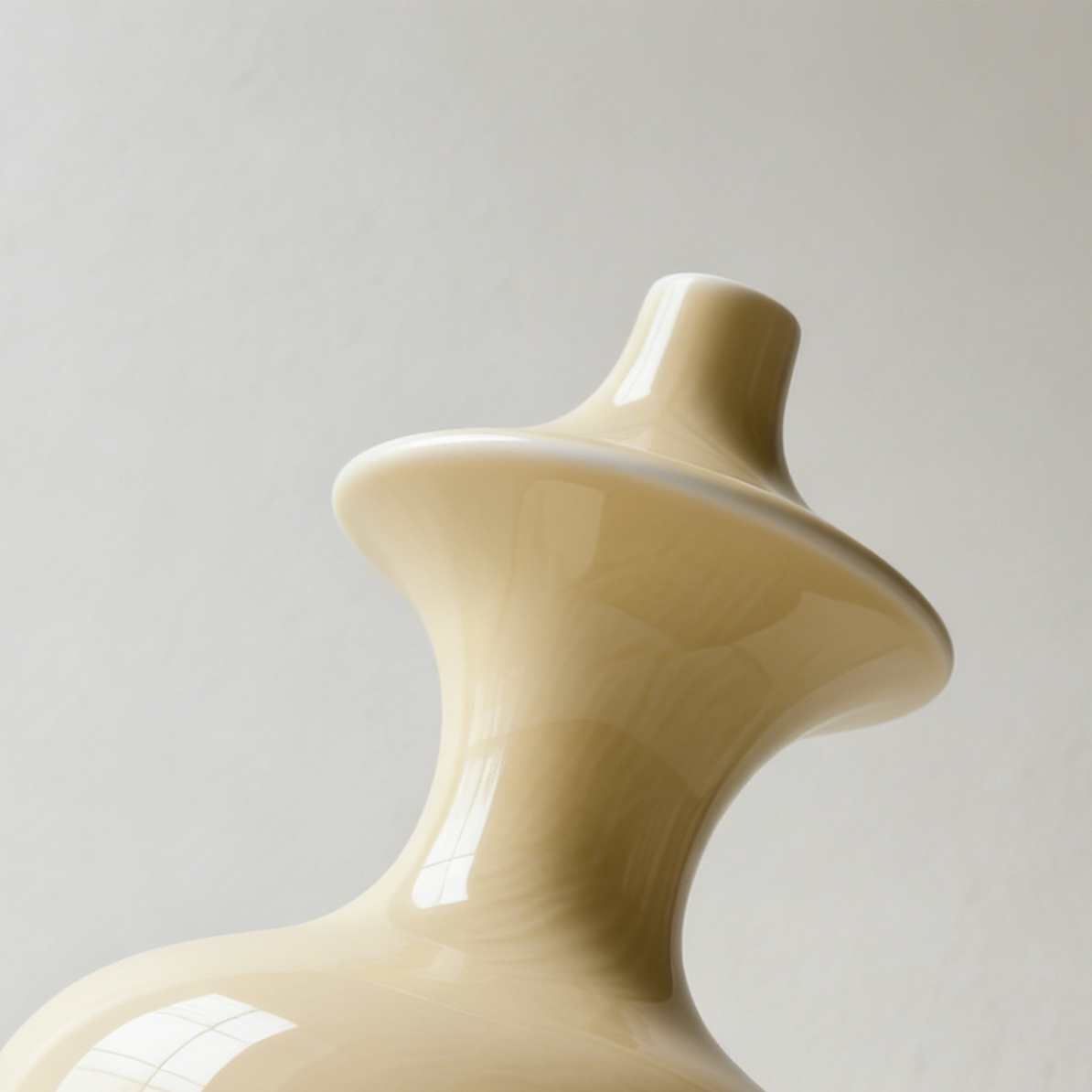 アイボリーセラミック花瓶 2個セット