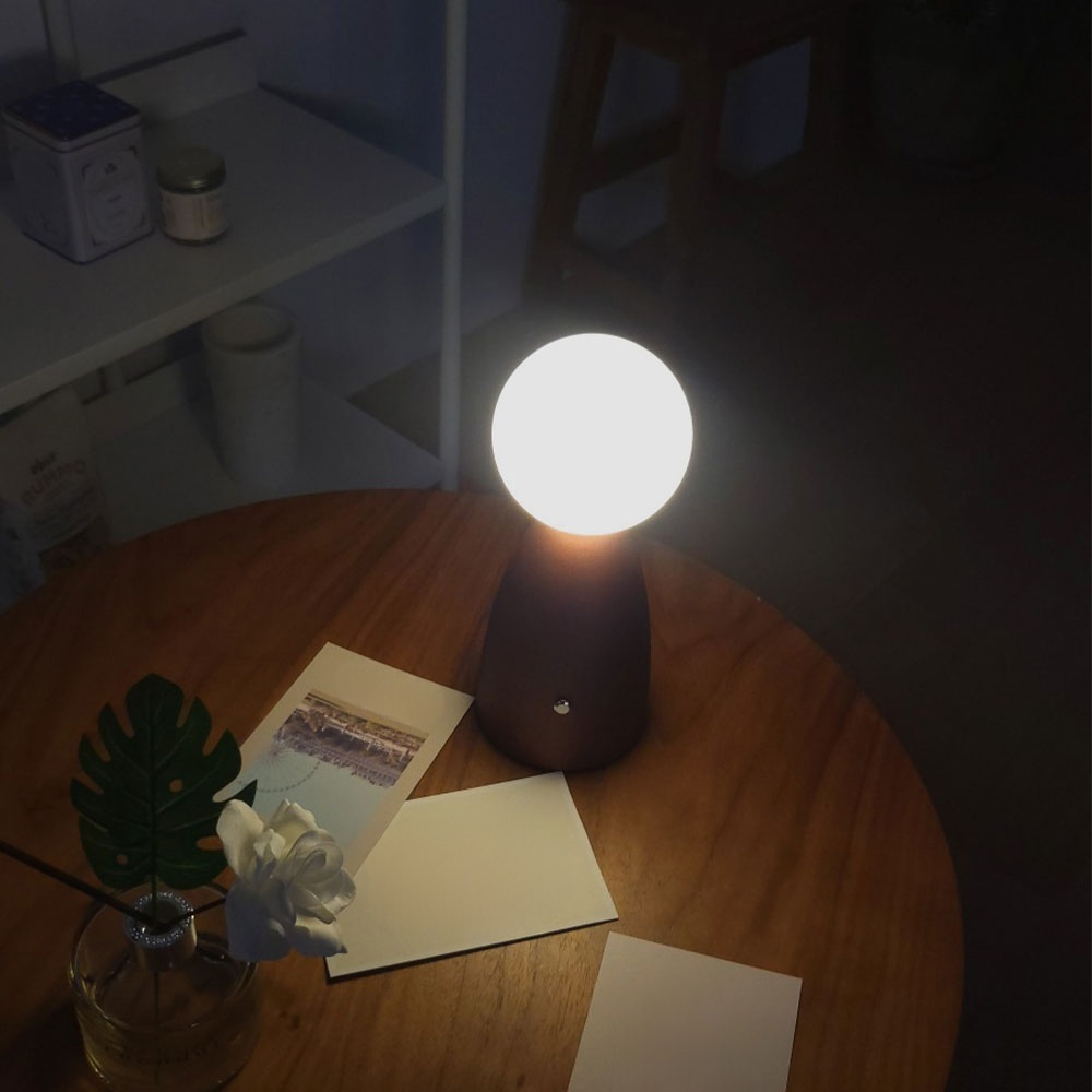 플러그형 침대 옆 조명