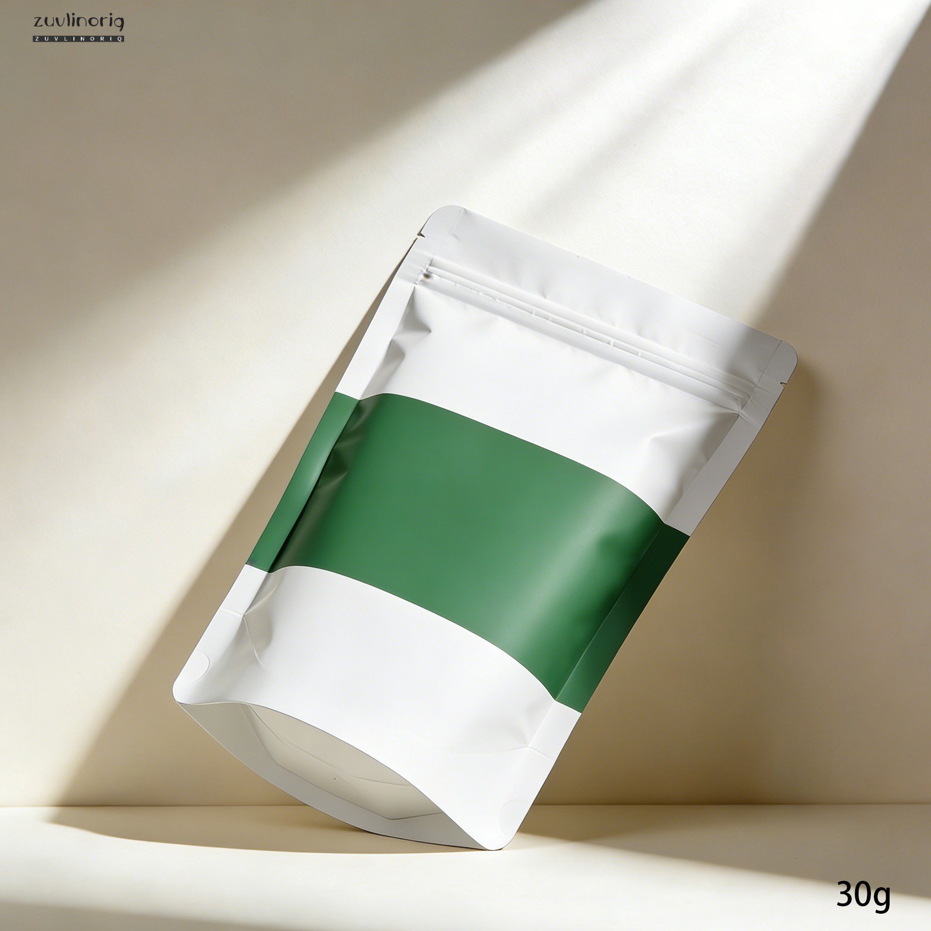 Zbliżenie na nasiona róż w opakowaniu