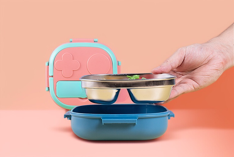 Durable kids lunch box with compartments