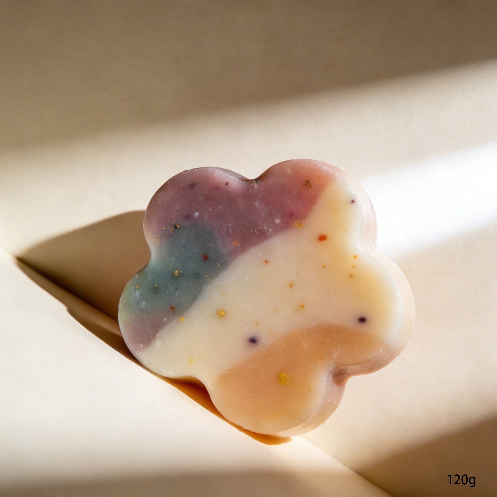 สบู่ล้างหน้าสูตรอ่อนโยนไม่ระคายเคือง