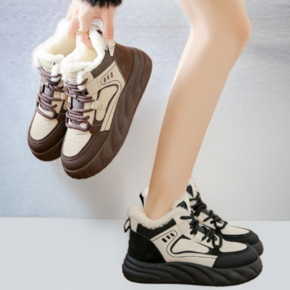 韓国風の暖かいハイカットブーツ