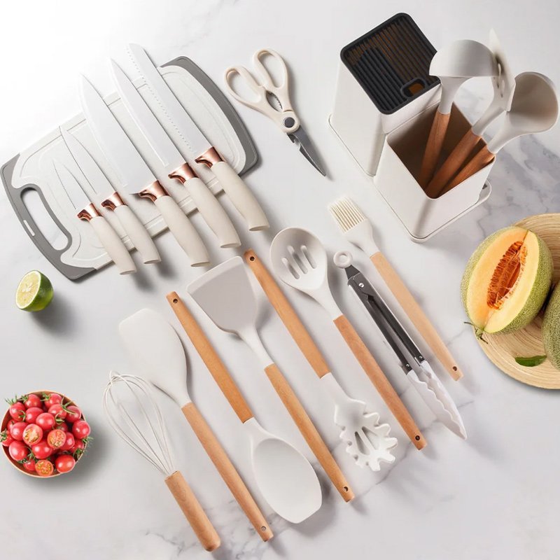 A toolbox for kitchen utensils