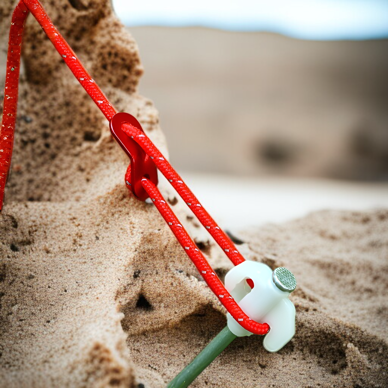 야외 캠핑에서 사용되는 방풍로프