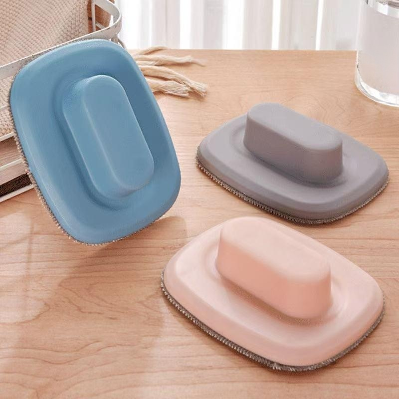 vergrößerte Kunststoff-Fensterbürste