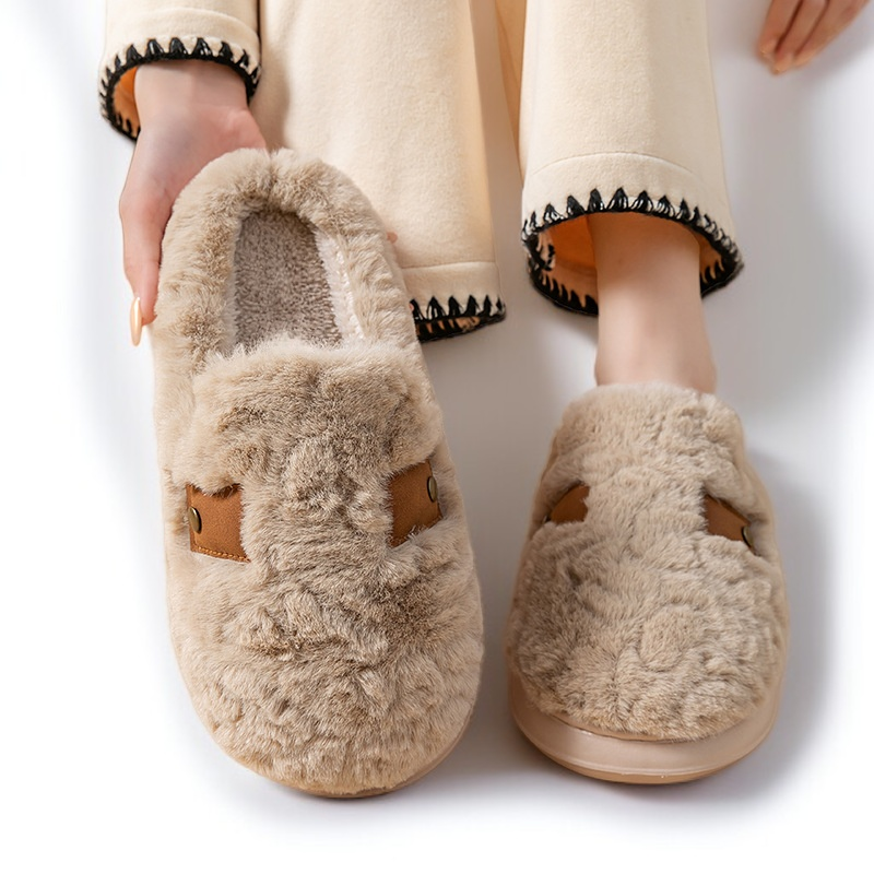 Pohodlné domácí pantofle Birkenstock v moderním designu