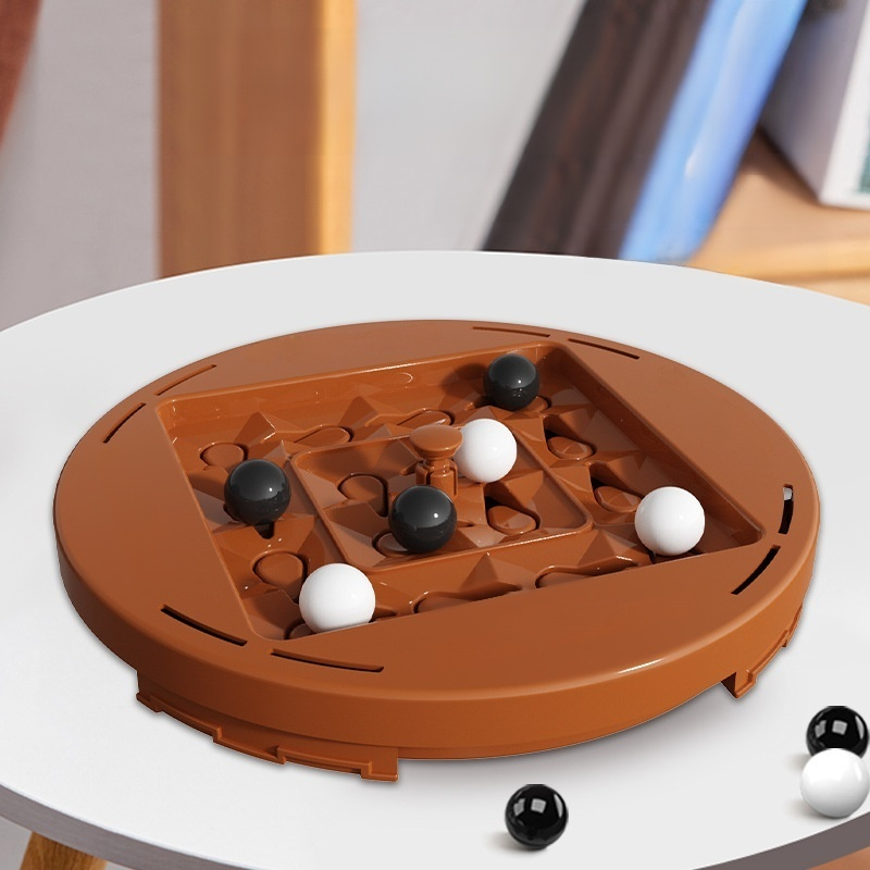 Black and White Link Brain Training Puzzle Game