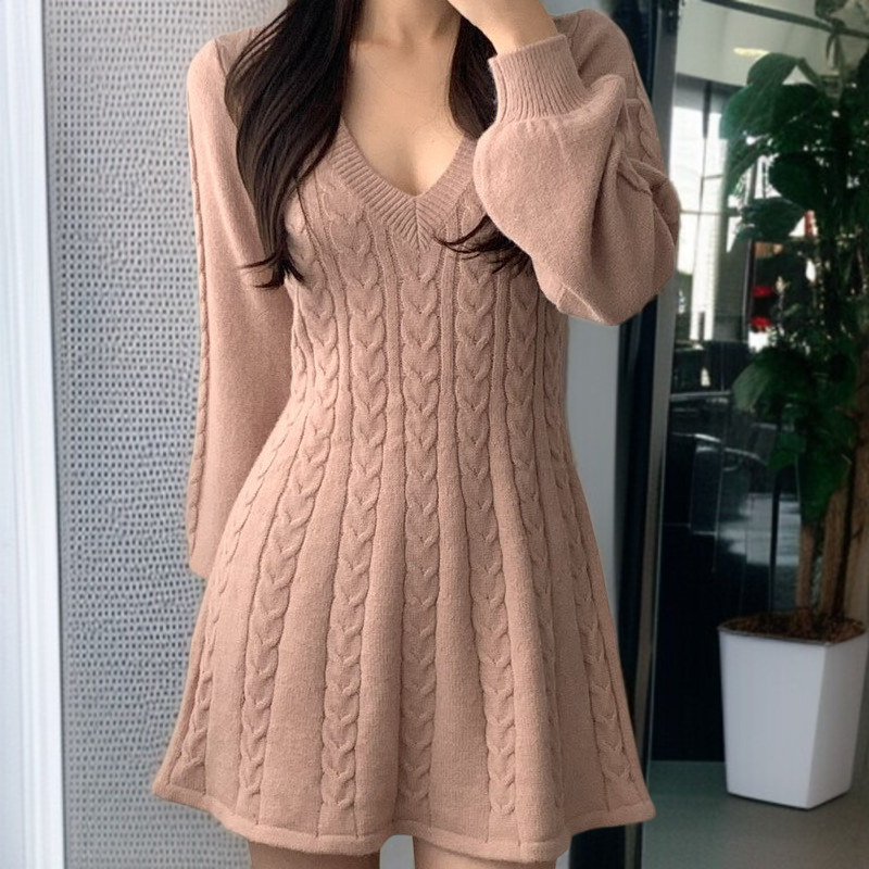 秋冬のヴィンテージ風麻の花柄Vネックウエストマークの小柄ロングスリーブAラインニットワンピース女性向け
