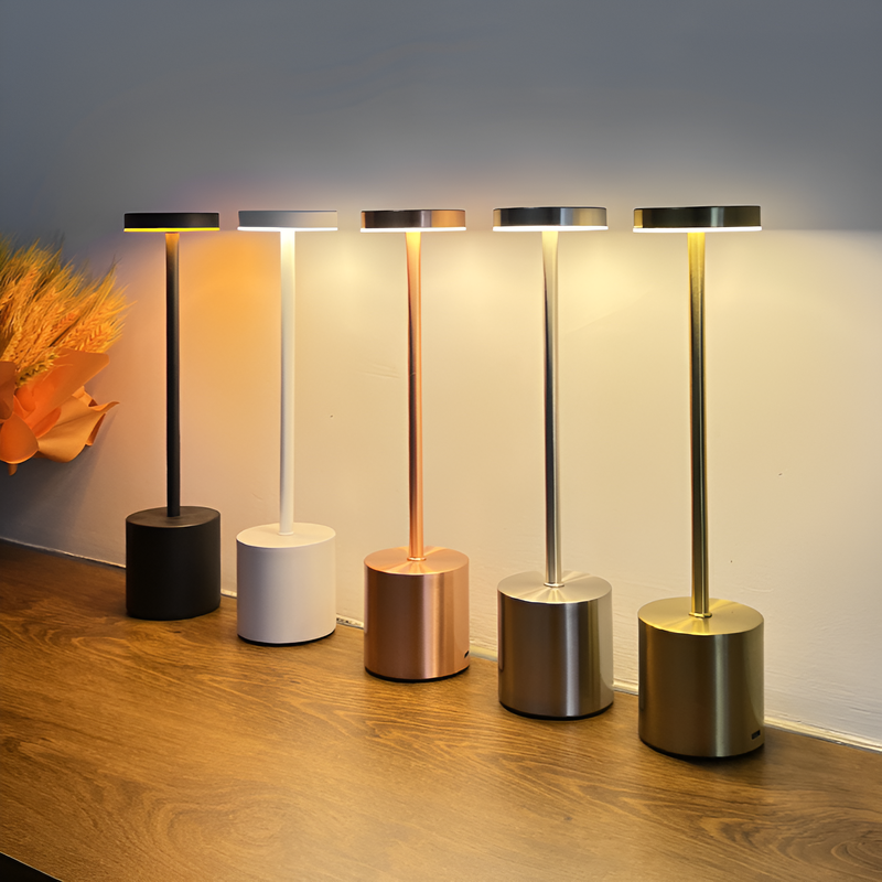 Okolní osvětlení pracovní plochy