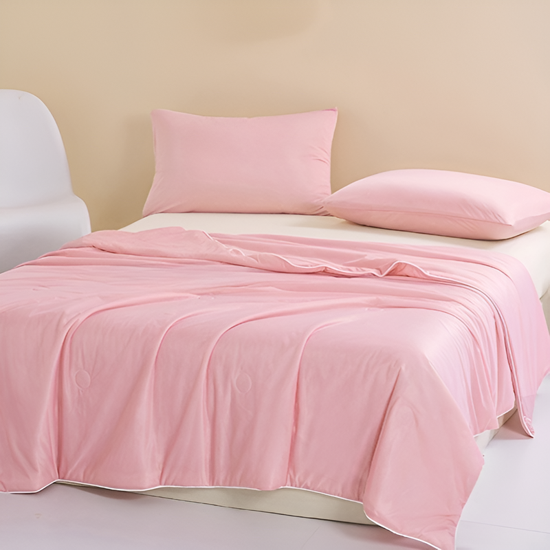 Cool Silk Summer Quilt