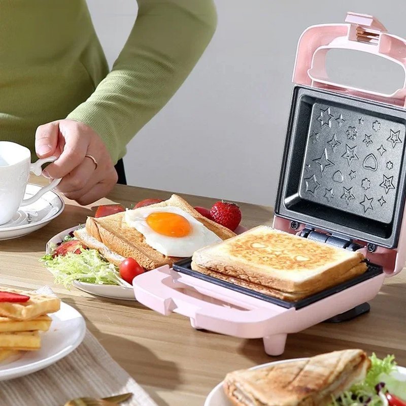 Breakfast machine, bread maker