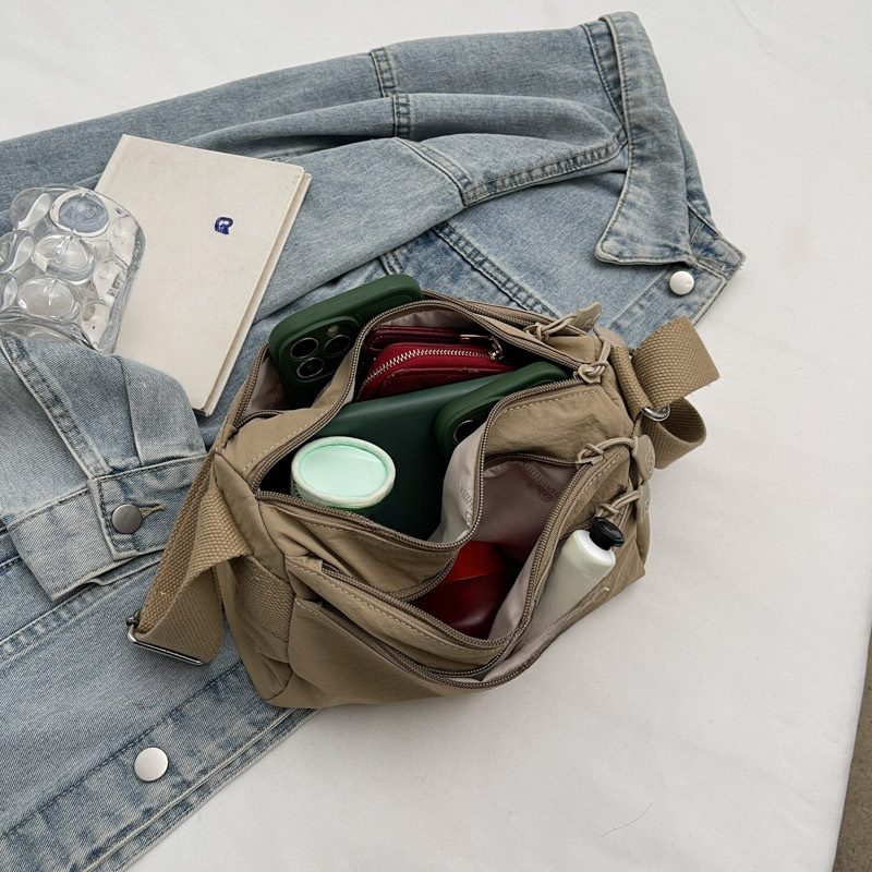  레트로 스타일 여성 숄더백