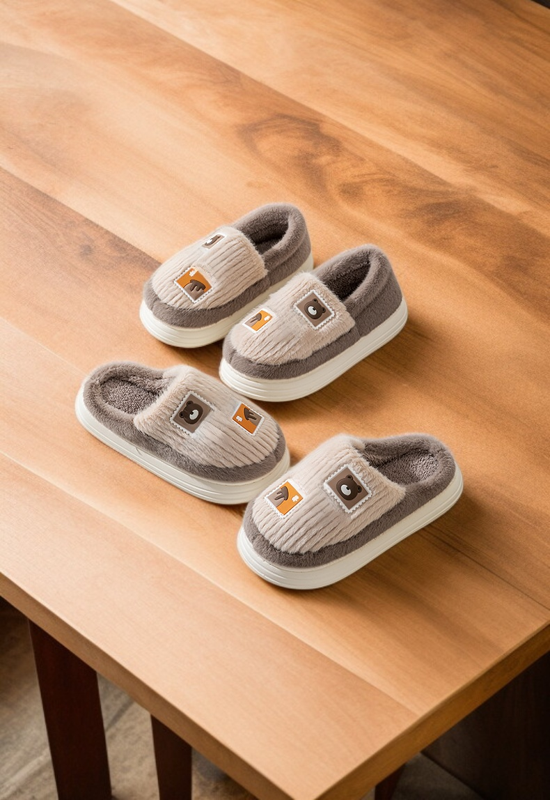 男女皆適用室內防滑保暖拖鞋