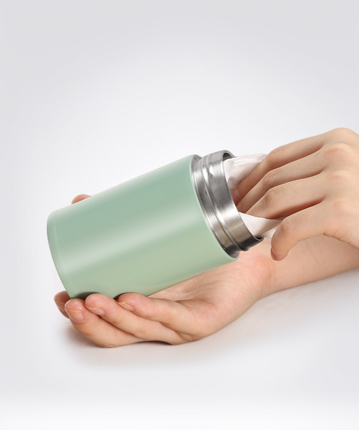 손에 쏙 들어오는 미니 휴대용 보온컵