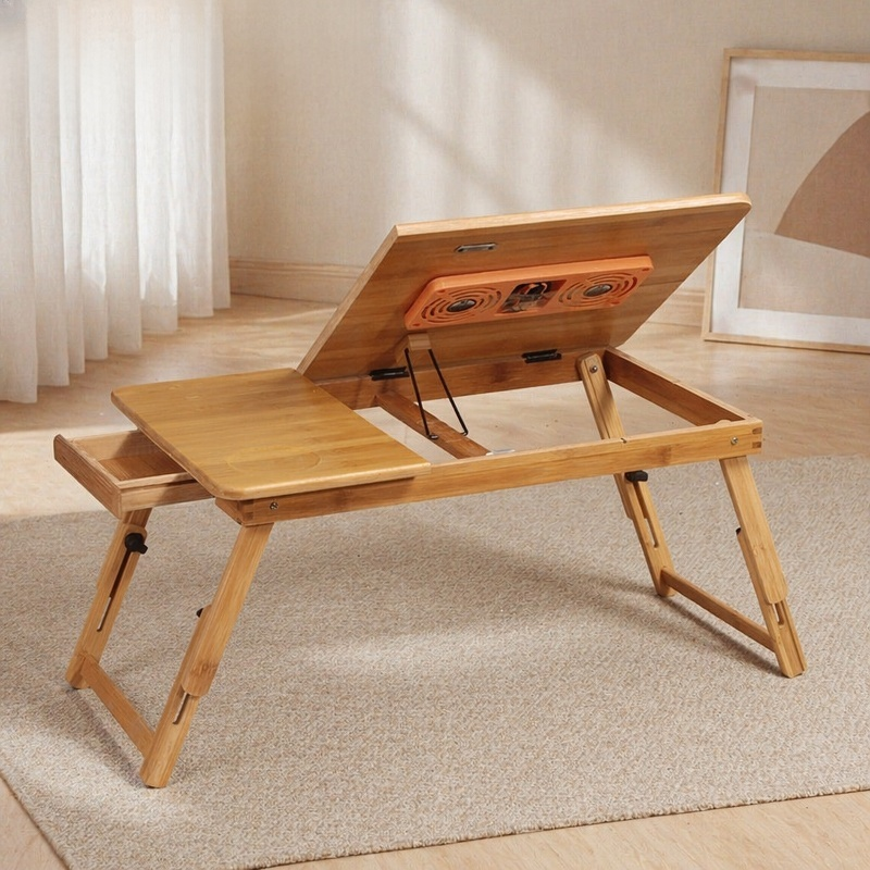 Utilisation du support ordinateur portable au lit