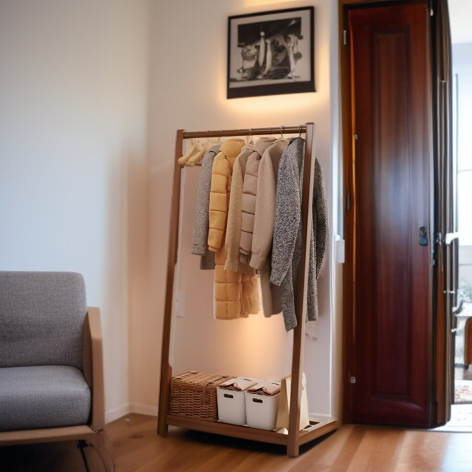 رف ملابس قوي من الخشب الصلب