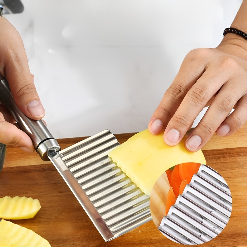エレガントな鋭い刃先のステンレス製野菜・じゃがいもカッター