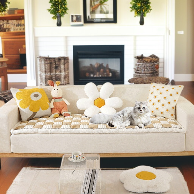 창문에 놓은 윈도우 매트 인테리어 컷