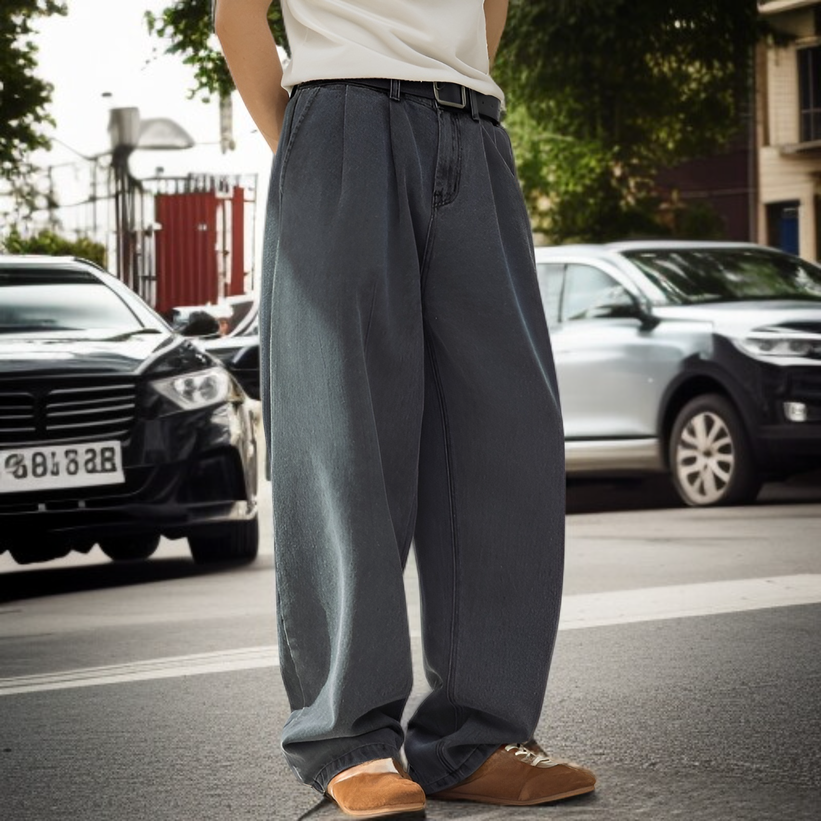 트렌디한 워싱 진 앞면 모습