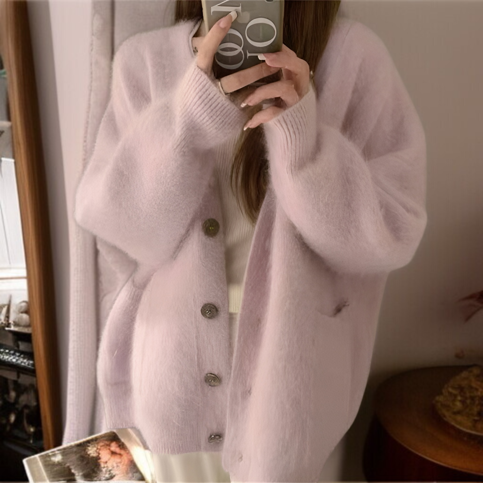 ファッショナブルで柔らかく着心地の良いレディースセーターカーディガン、新しい秋冬スタイル、ゆったりとしたゆったりとした、優しいフェイクミンクニットカーディガン。