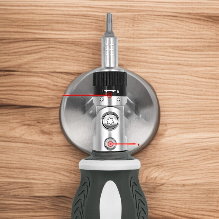 Robuster Teleskopschraubendreher für Heimwerker und Profis