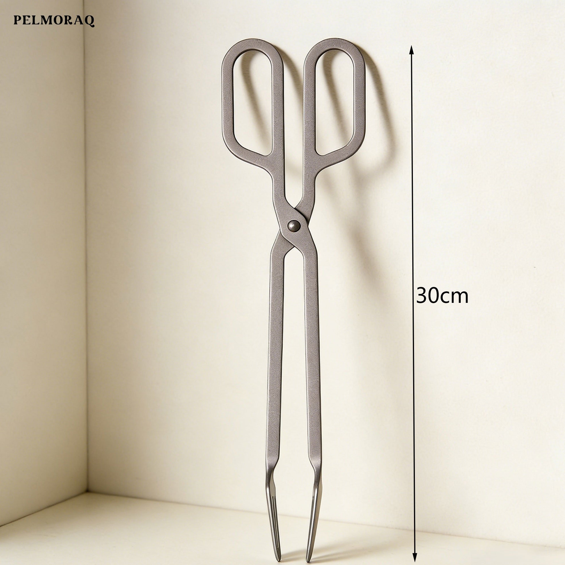 주방에서 사용하는 스테인리스 집게