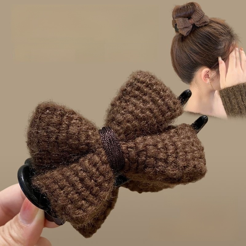 Minimalist-style Hair Clip