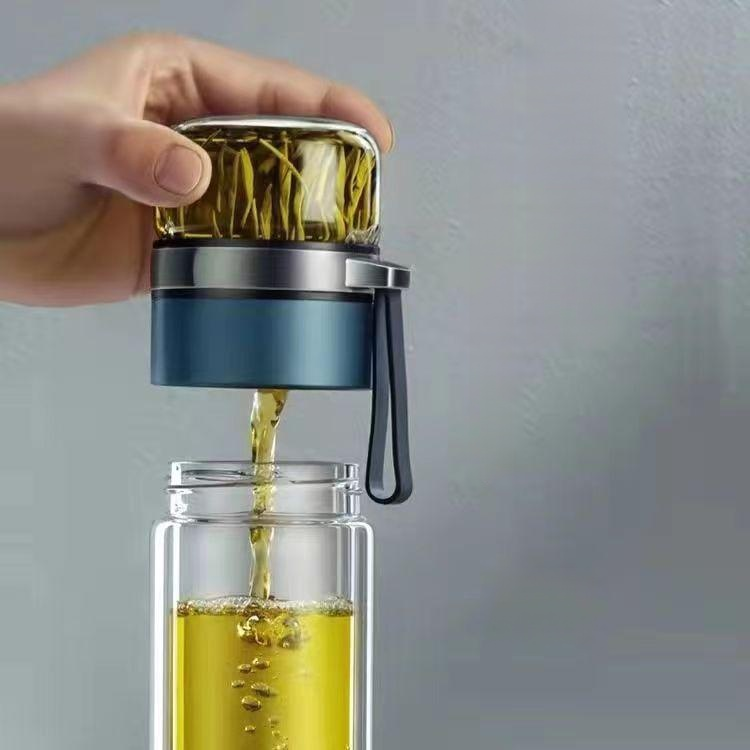 Tea and water separation glass teacup