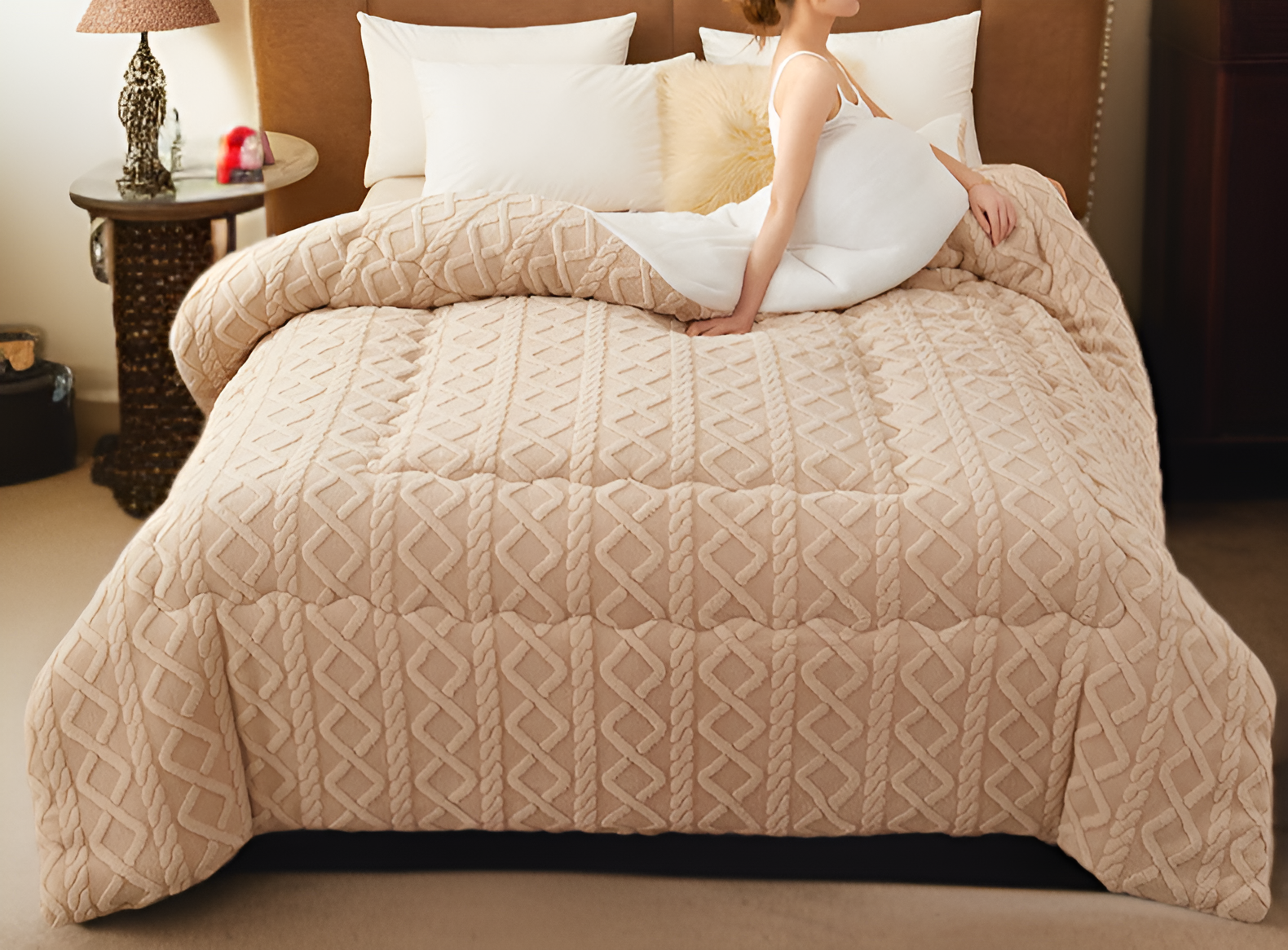 ベッドに敷かれた暖かいフランネル布団