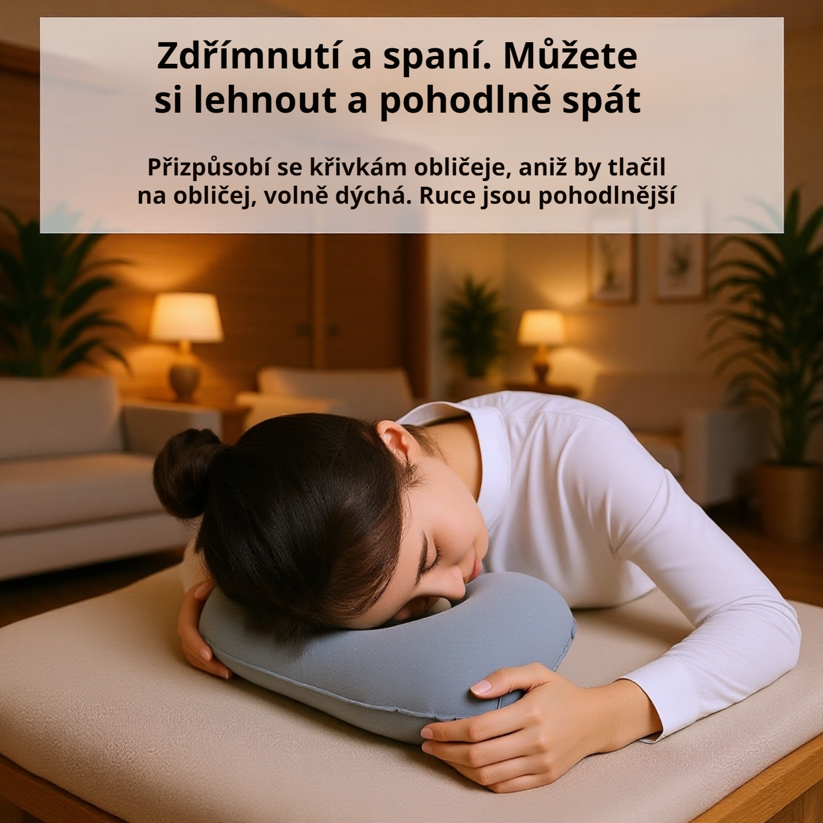 Přenosný nafukovací polštář v různých barvách