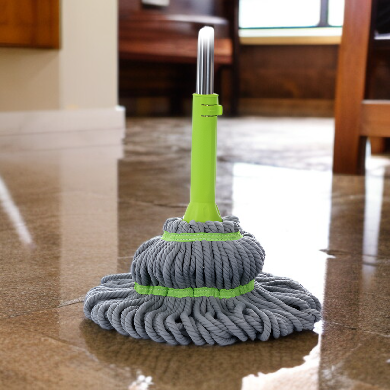 JS verschenkt einen hochsaugfähigen Mikrofaser-Ersatzkopf für Schleudermopp