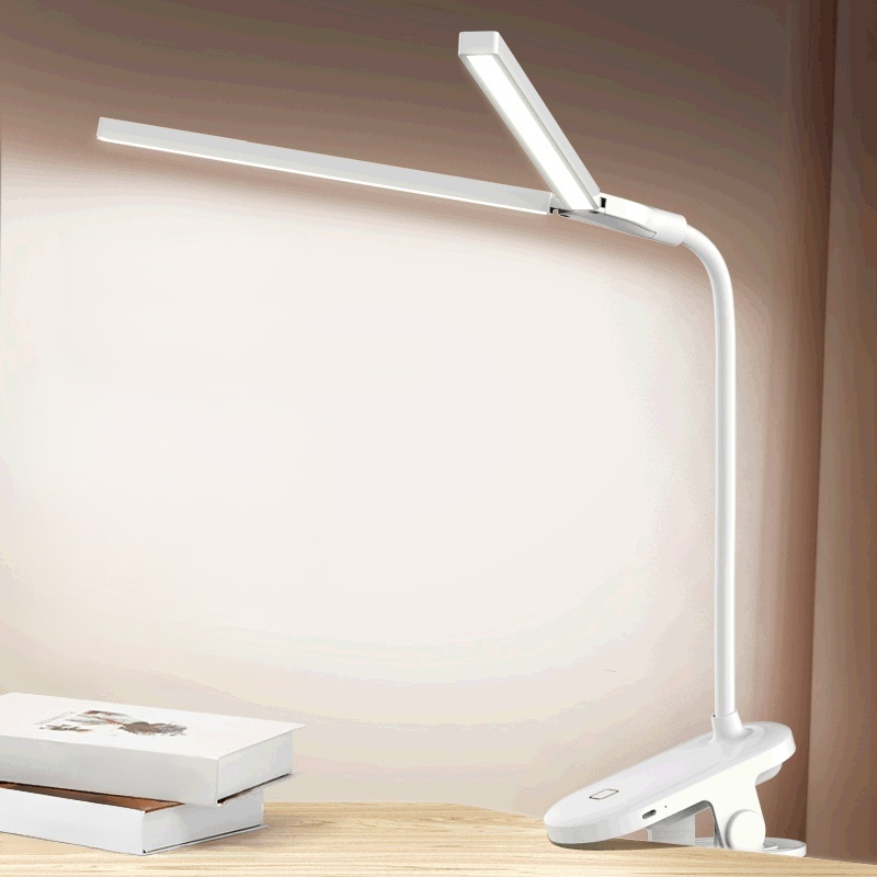 目を保護する充電式デスクランプ