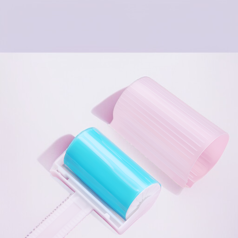 Pratelný odolný váleček na odstraňování vláken z oblečení