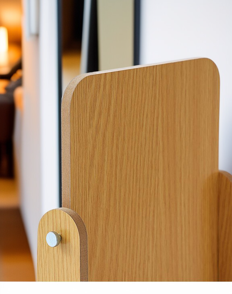 스킨케어에 최적화된 데스크탑 거울