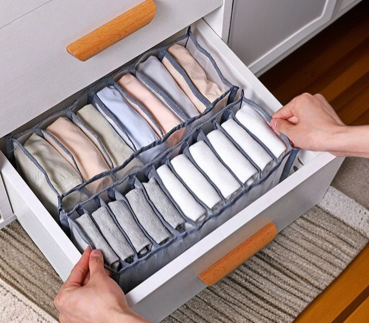 통기성이 좋은 망사 칸막이 수납함