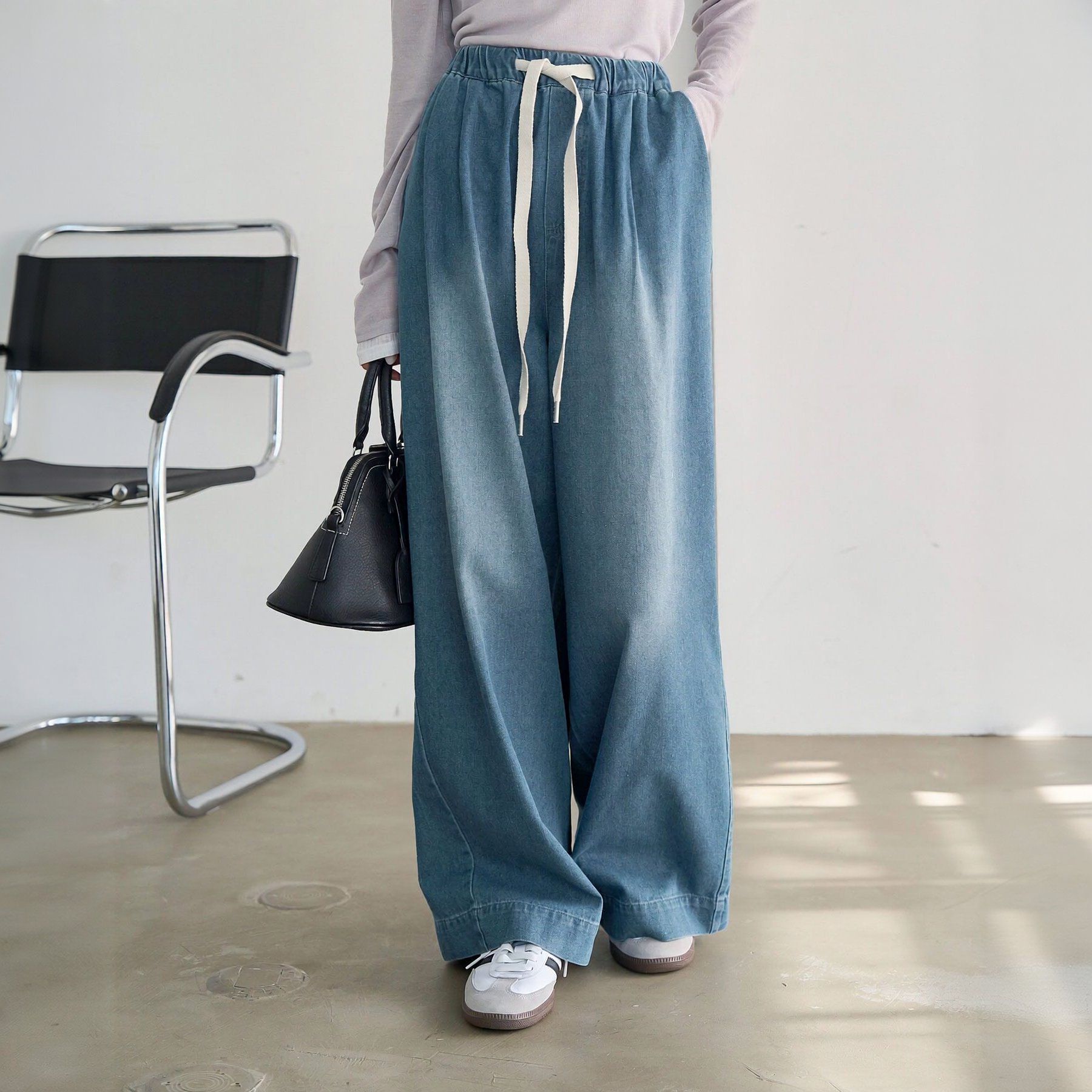 すっきり細見えデニムパンツ（レディース）