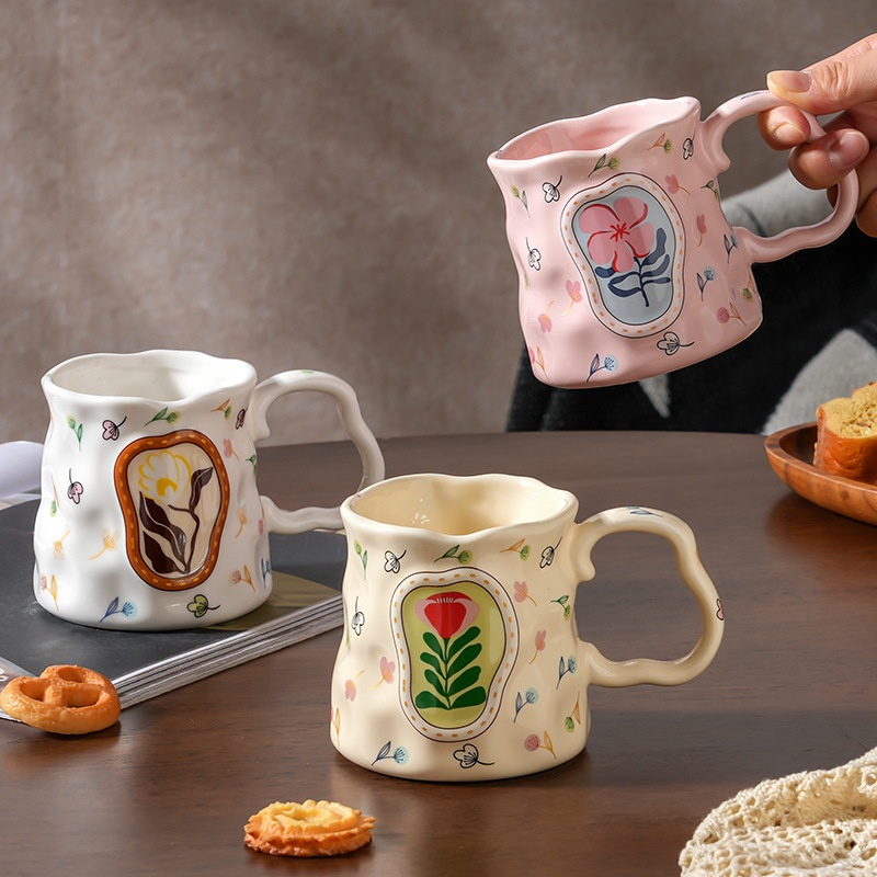 ハンドメイドのドリームフラワー陶器マグ
