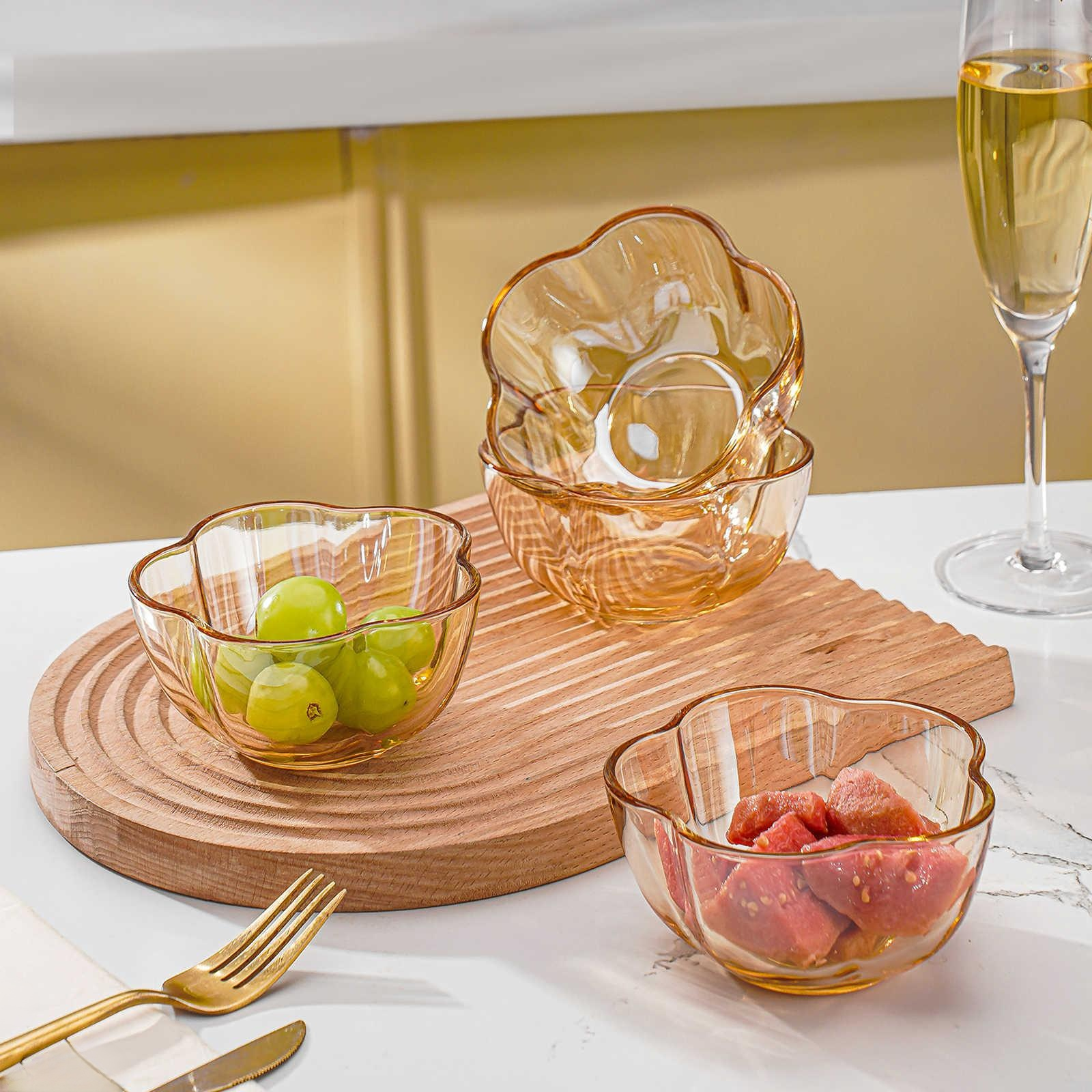Kristallklare, stilvolle Glas-Schale mit Pflaumenblüten- und Bernstein-Design