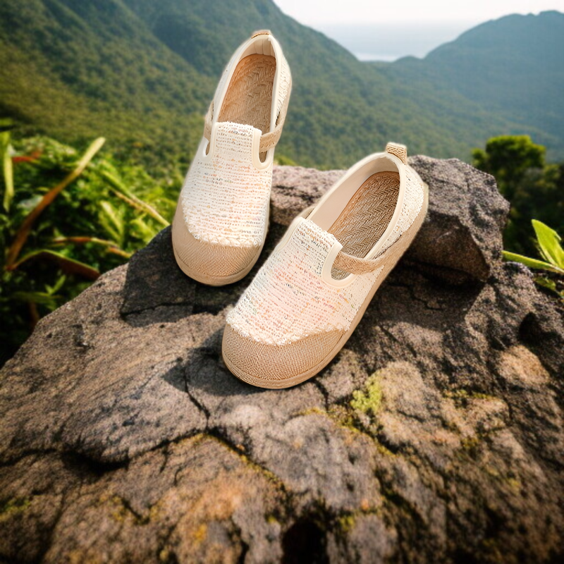 2025新型シャネル風綿麻婦人布靴浅口ワンステップ老北京布靴ウェッジヒール麻靴カジュアルシューズ