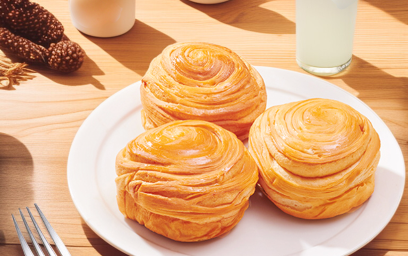 手切りで仕上げたふんわりパン