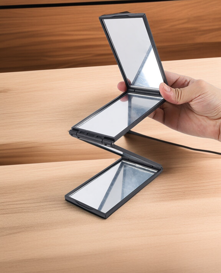 접어서 보관 가능한 거울