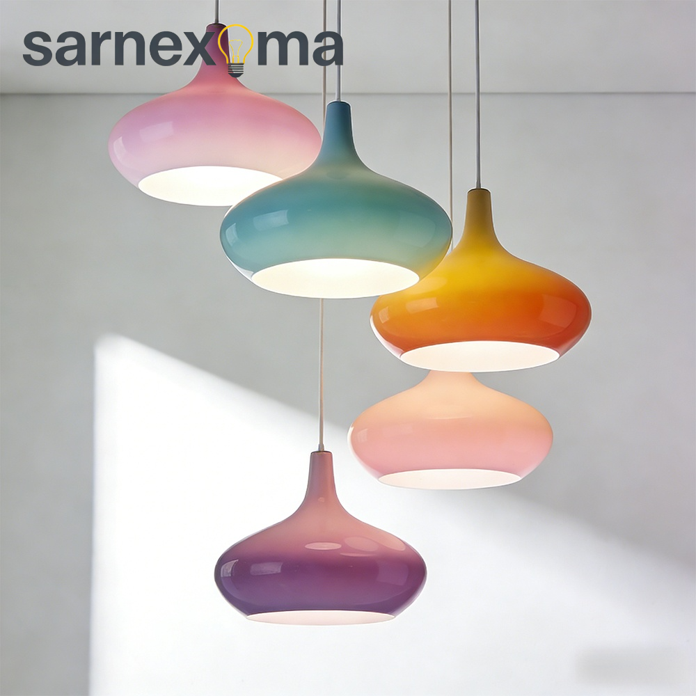 北歐風多頭吊燈安裝於客廳