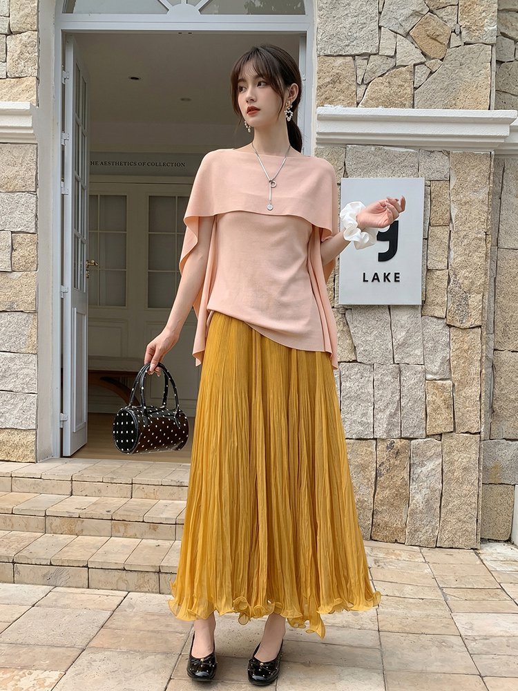 NEW！デザイン性ケープニット
