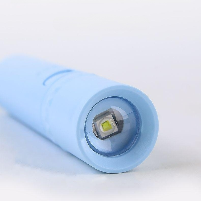 LED multifunctional mini flashlight