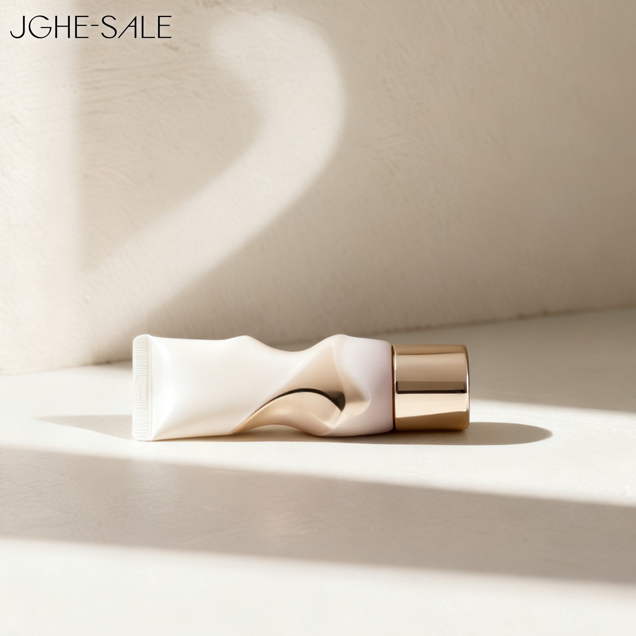 คลาวด์ มูส คลีนเซอร์ พร้อมโฟมเนื้อเข้มข้น