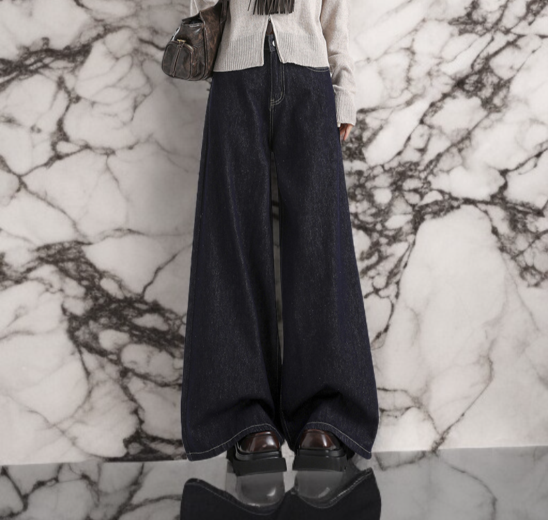 快適な履き心地のソフトデニム