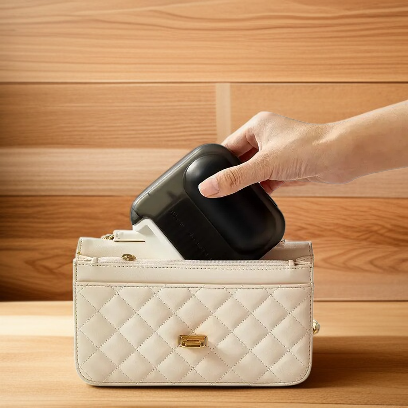 Multifunktionale Spaltreinigungsbürste für Tastatur, Auto und Klimaanlagen-Lüftungsschlitze