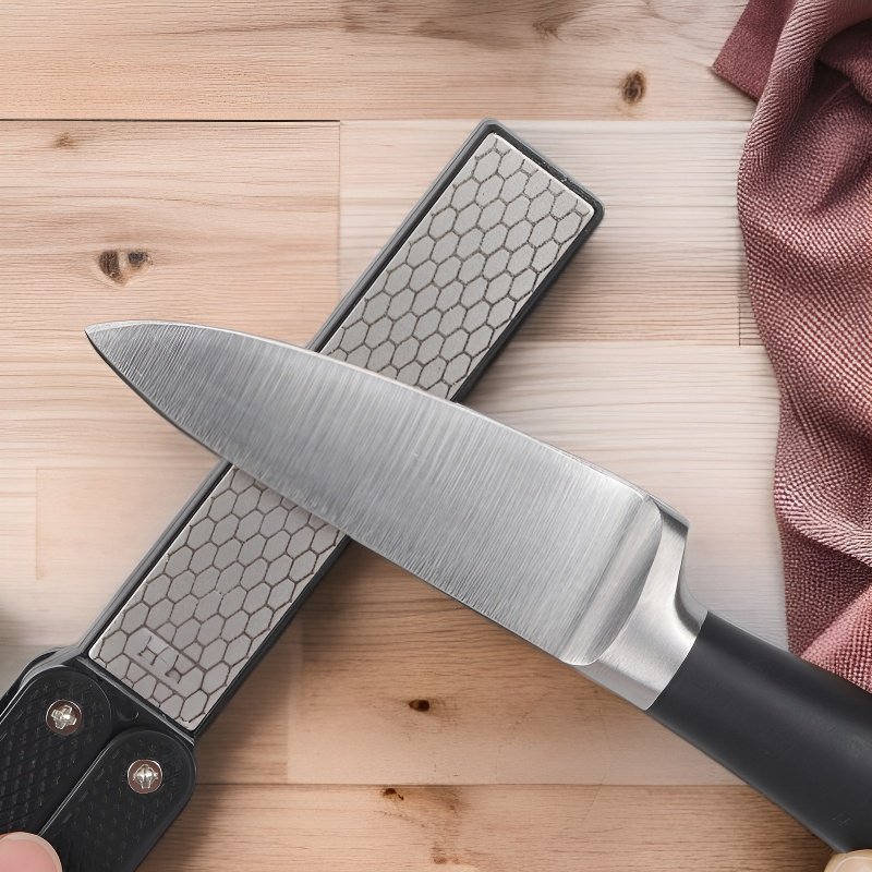 Fan-shaped diamond sharpener