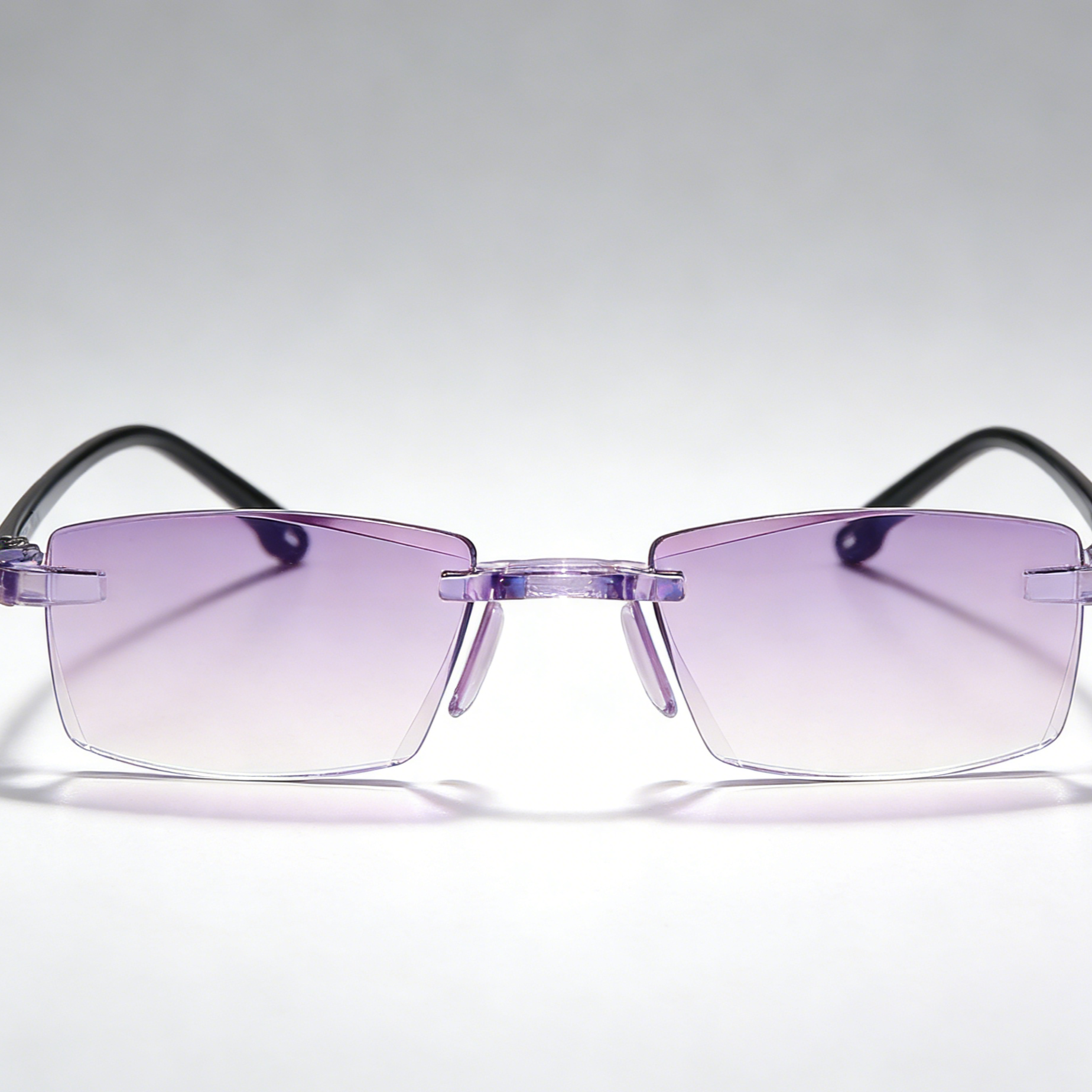 Diseño sofisticado de gafas para hombre